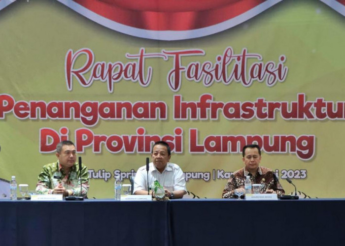 Gubernur Rakor Penanganan Jalan/Jembatan Bersama Irjend Kemendagri dan Dirjen Bina Keuangan Daerah Kemendagri