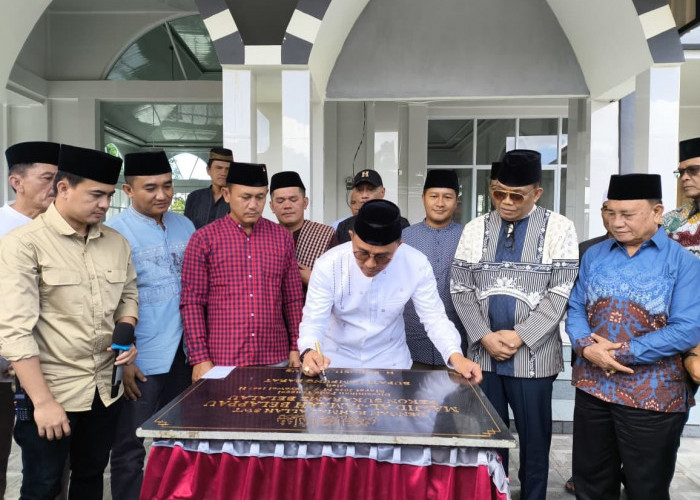 Simbol Gotong Royong, Parosil Resmikan Masjid Al-Jamaah Belalau