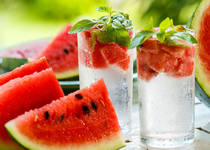 Infused Water Semangka, Minuman Segar Alami Penunjang Gaya Hidup Sehat