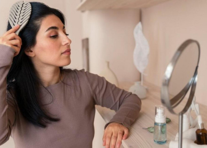 Rahasia Kulit Kepala Sehat: Cara Efektif Atasi Ketombe dan Rambut Rontok dari Akar