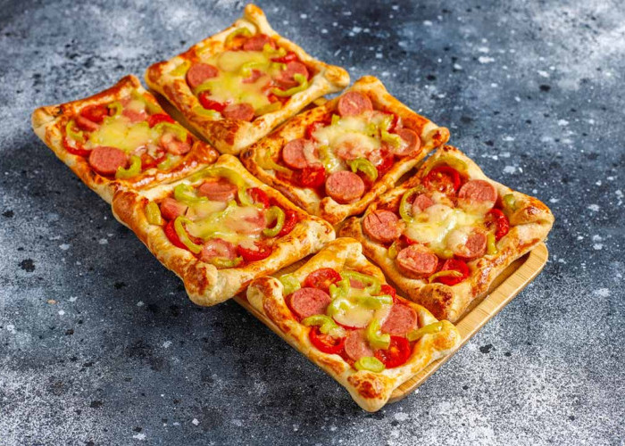 Pizza Roti Tawar: Kreasi Simpel dan Lezat Tanpa Oven, Cocok untuk Bekal Anak!