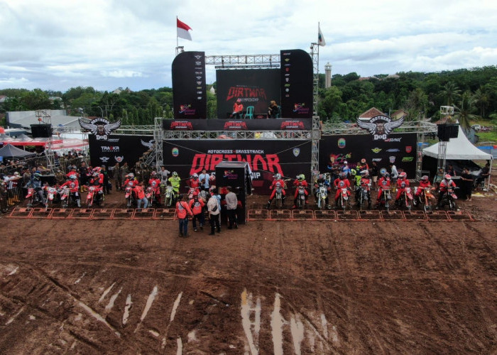 Sirkuit Way Ragom Kalianda Dipenuhi Pecinta Grasstrack dan Motocross