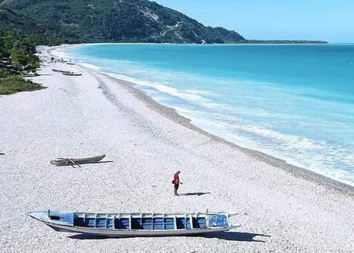 Pantai Kolbano: Permata Warna di Tepian Selatan Timor