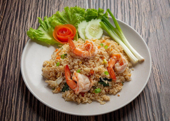 Nasi Goreng Bumbu Bawang: Menu Rumahan Sederhana dengan Cita Rasa Istimewa