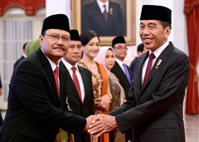 Sebulan Jelang Turun Tahta, Presiden Jokowi Lantik Gus Ipul Jadi Menteri Sosial