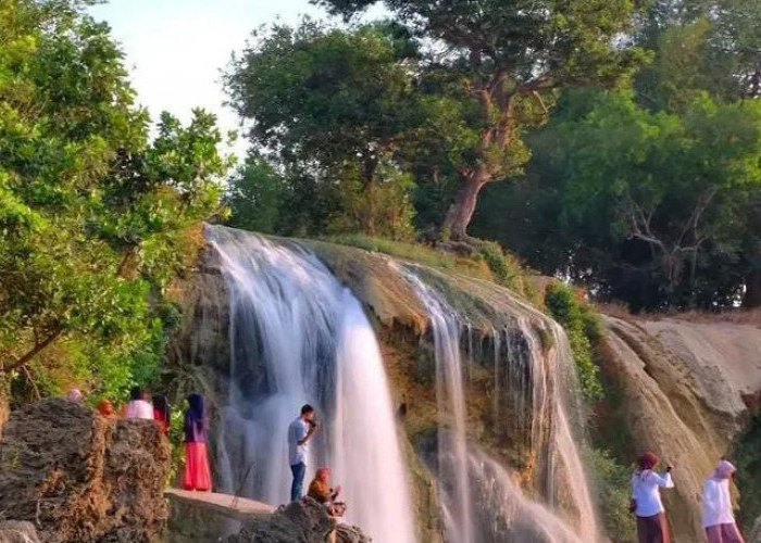 Panorama Air Terjun Toroan, Keindahan Alami di Pesisir Madura