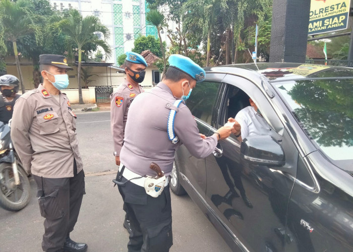Propam Polresta Bandar Lampung Razia Kendaraan Personil   