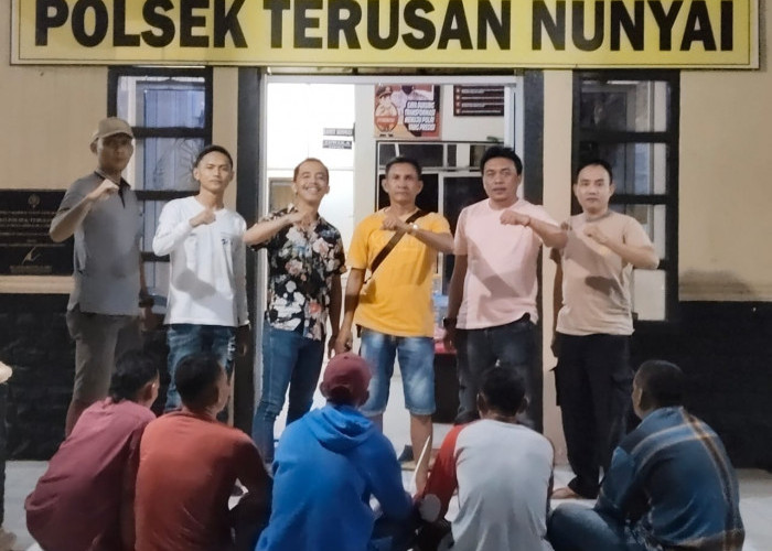 Main Judi Kartu Remi, 5 Orang Pria Asal Lampung Tengah Diamankan Polisi