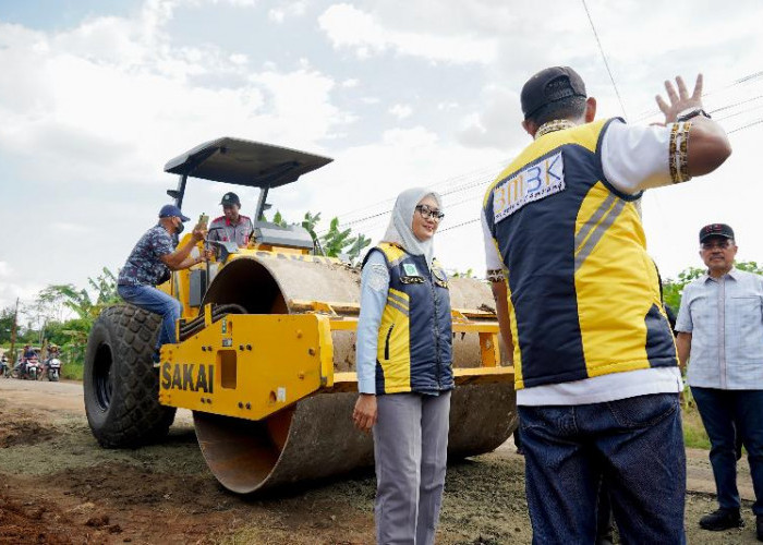 Lampung Percepat Pembangunan Infrastruktur, Wagub Jihan Lakukan Groundbreaking Ruas Gedongtataan-Kedondong