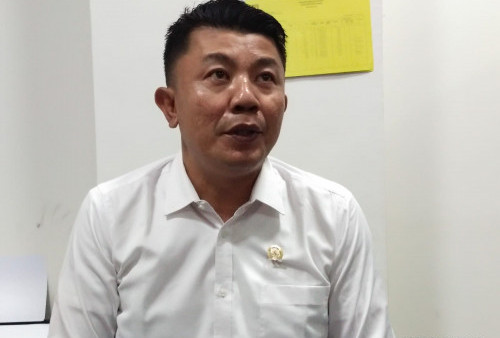 Anggota DPRD Pringsewu Bantu Korban Pinjol Asal Adiluwih