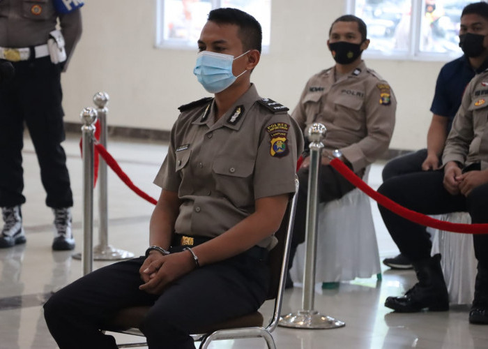 Kasus Polisi Tembak Polisi, Aipda Rudi Suryanto Dipecat dengan Tidak Hormat