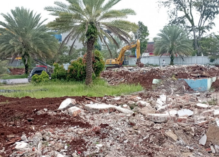 Progres Pembangunan Masjid Al-Bakrie Lampung  Tahap Land Clearing 