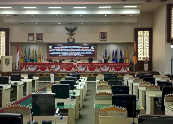 DPRD Lampung Gelar Paripurna