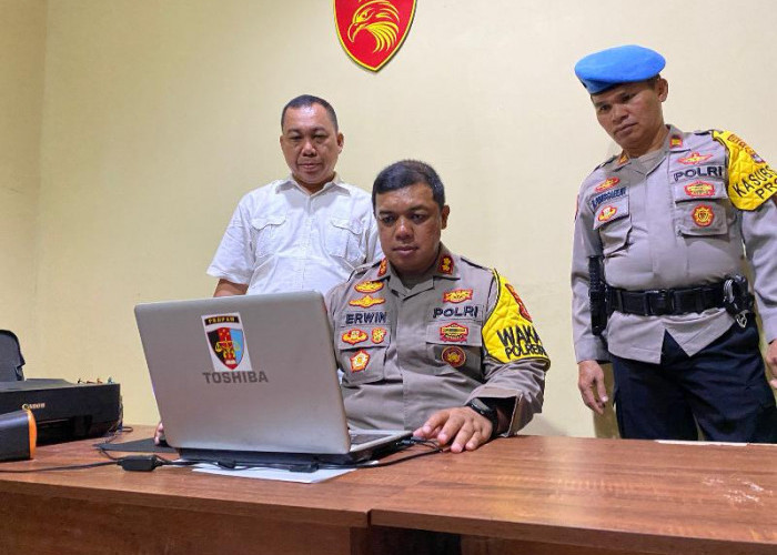 Cegah Judi Online, Propam Polresta Bandar Lampung Sidak Ruang Kerja Personel