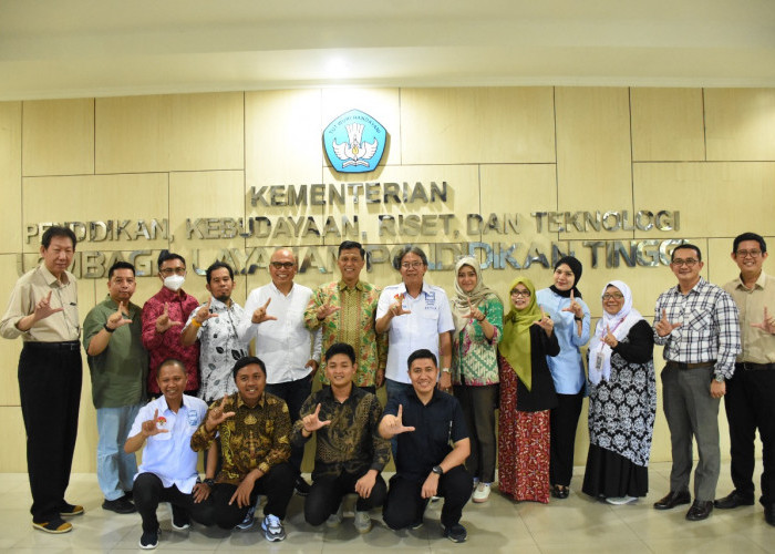 Wujudkan UMKM Merdeka, Apindo Lampung Bersama Coca-Cola dan IIB Darmajaya Kunjungi LLDikti Wilayah II