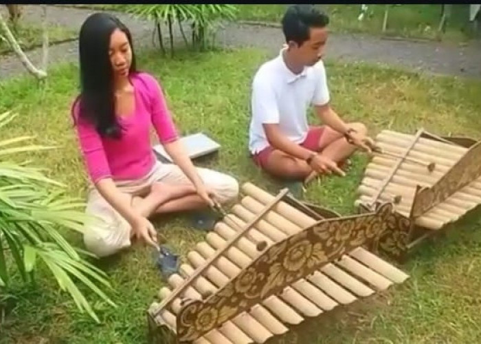 Rindik Bali: Denting Bambu yang Menyatu dengan Budaya