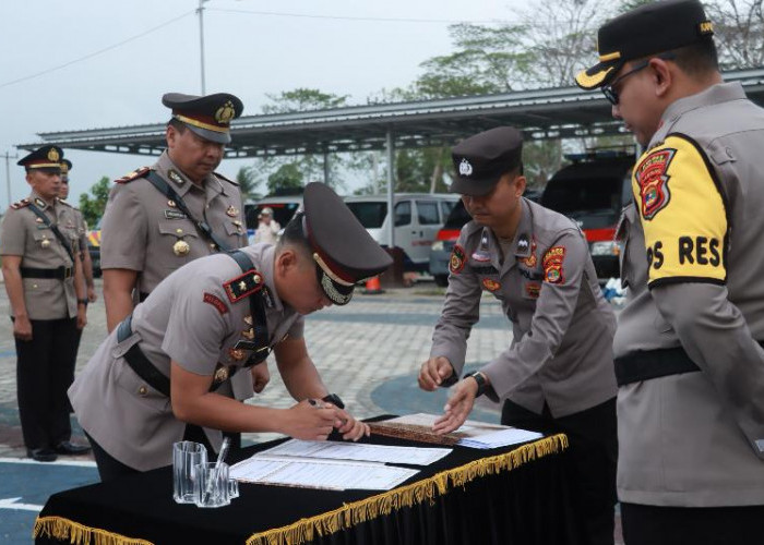 Kapolres Lampung Selatan AKBP Yusriandi Pimpin Sertijab Pejabat Baru
