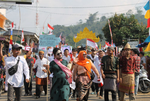 Momentum Karnaval HUT RI Kecamatan Airhitam Berlangsung Meriah