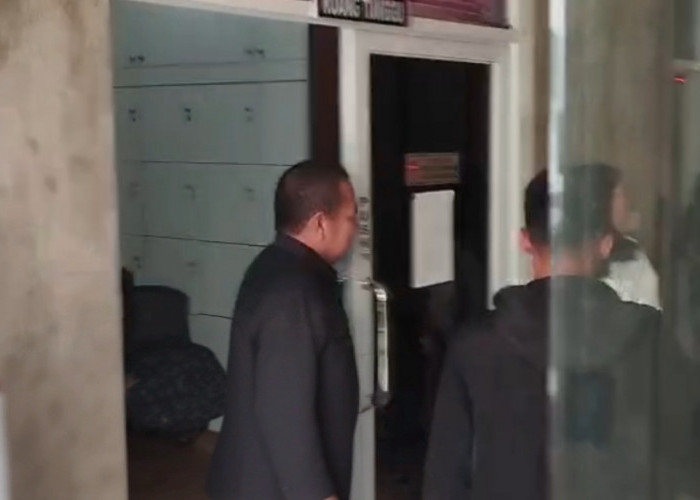 Mangkir Dua Kali, Arinal Djunaidi Akhirnya Datangi Kejati Lampung