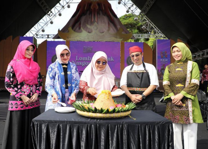 Rangkaian Festival Krakatau, Maidawati Samsudin Buka Lomba Masak Nasi Goreng