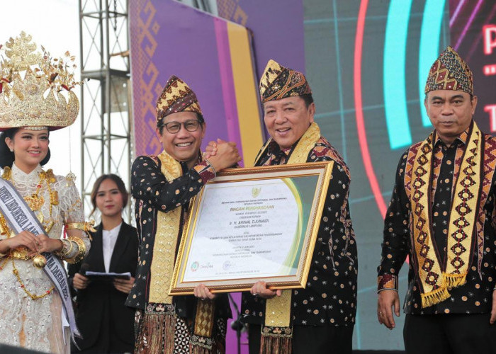 Gubernur Lampung Arinal Djunaidi Raih Penghargaan Pembina Terbaik TTG dan Posyantek Tingkat Nasional