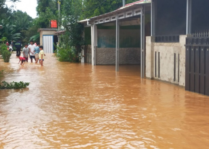 Akibat Hujan Deras, Kabupaten Lampura Dikepung Banjir