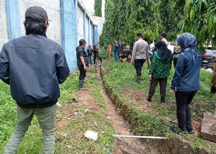Wali Kota Bandar Lampung Soroti Drainase Tertutup di Kawasan Pelindo sebagai Penyebab Banjir