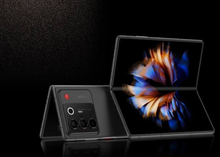 Nubia Fold Resmi Meluncur: Usung Snapdragon 8 Elite, Layar Ganda 120 Hz, dan Baterai Jumbo 6.560 mAh