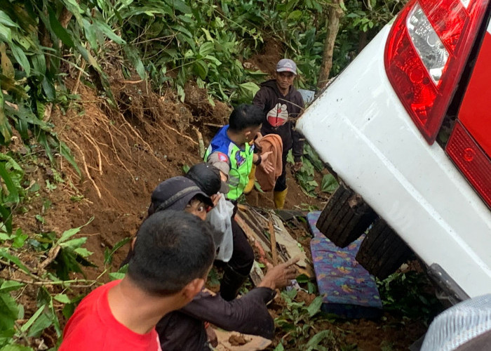 Satlantas Polres Lampung Barat Selidiki Kecelakaan Bus RI Masuk Jurang
