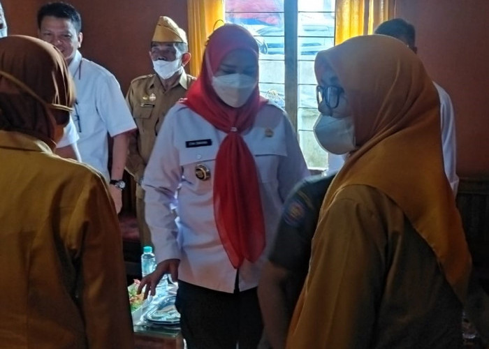 Pemkot Bandar Lampung Bagikan Bantuan Paket Sembako Untuk Veteran