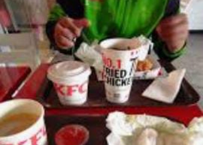 Traktir Driver Ojol Beli Makanan KFC Membuat Seorang Pria Intropeksi Diri 