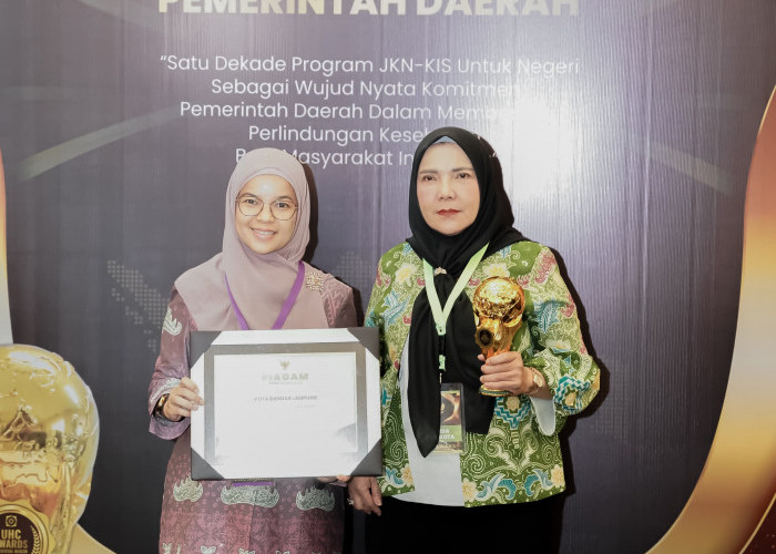 Pemkot Bandar Lampung Terima Penghargaan UHC Award 2024