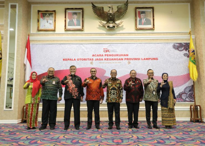 Pj Gubernur Samsudin Hadiri Pengukuhan Otto Fitriandy sebagai Kepala OJK Lampung