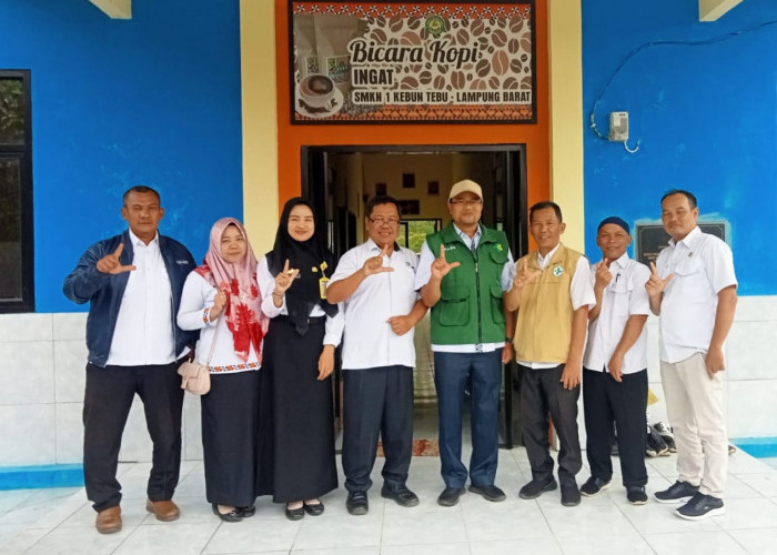 Tingkatkan Mutu Produk, Dinkes Lampung Barat Monev IRTP