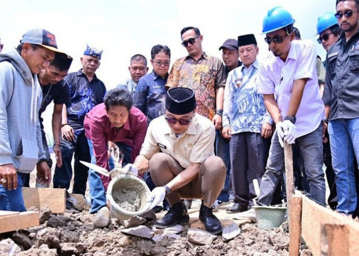 Syaiful Anwar Resmikan Pembangunan Perumahan Menara Siger Residence I