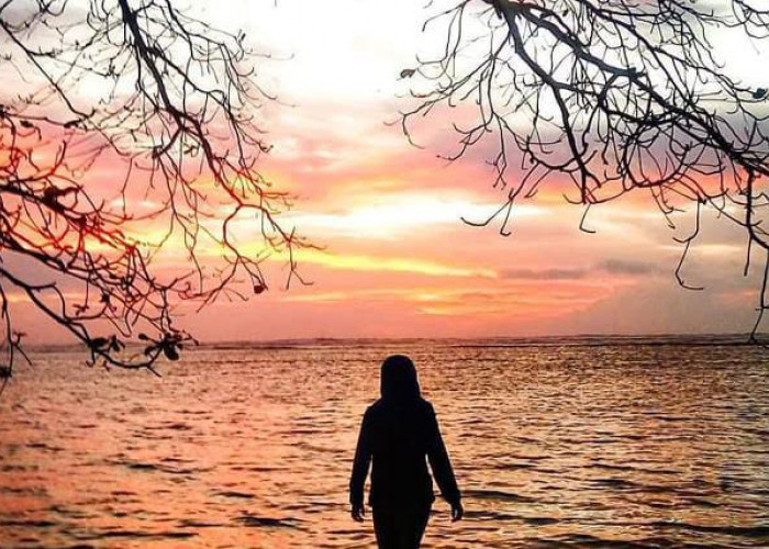 Pantai Cijeruk Indah, Surga Tersembunyi di Selatan Garut
