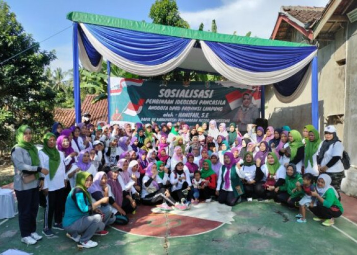 Anggota DPRD Provinsi Lampung Hanifah Gelar Sosialisasi PIP Di Kecamatan Padang Cermin Pesawaran