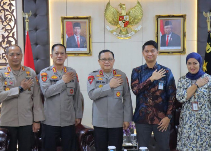 Kloter Terakhir Jamaah Haji Lampung, PT Garuda Indonesia Ucapkan Terima Kasih kepada Irjen Pol Helmy Santika