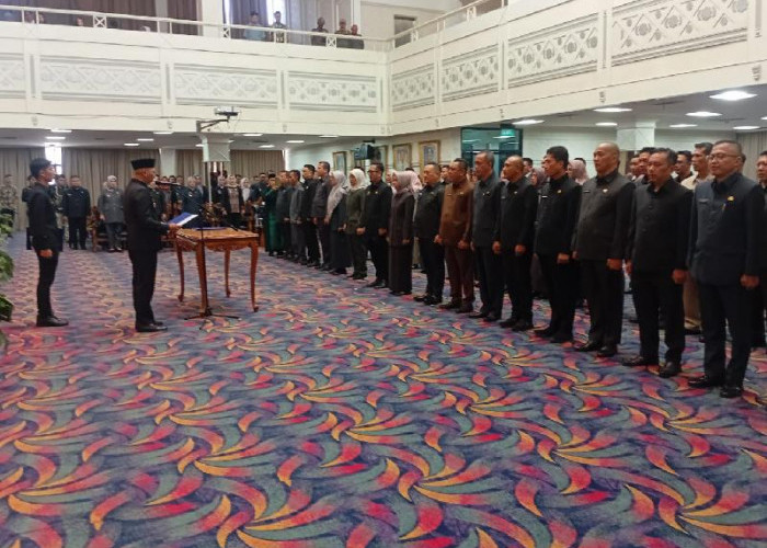 Gubernur Lampung Lantik 54 Pejabat Administrator, Ini Daftar Namanya