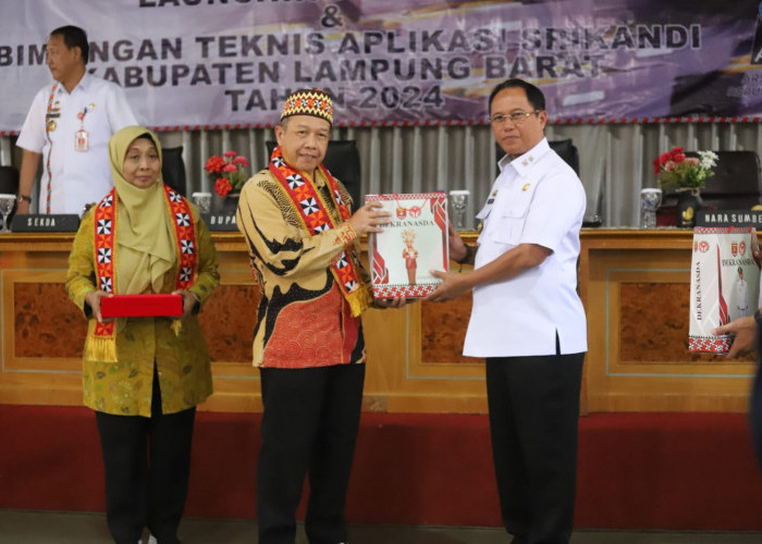 Dinas Perpustakaan dan Kearsipan Lampung Barat Resmi Miliki Aplikasi SRIKANDI 