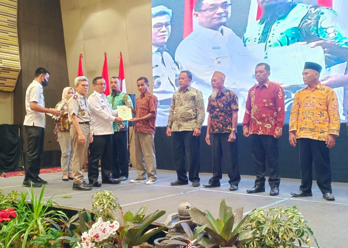 Presiden Jokowi Bagikan Serentak Untuk 33 Provinsi, Lampung Kebagian 31.600 Sertifikat 