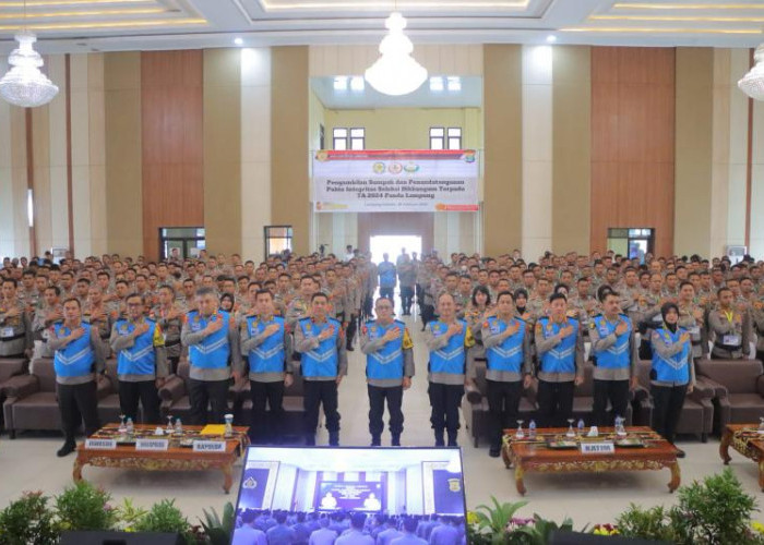 Kapolda Lampung Gelar Pengambilan Sumpah dan Penandatanganan Pakta Integritas Dikbangum Polri 2024