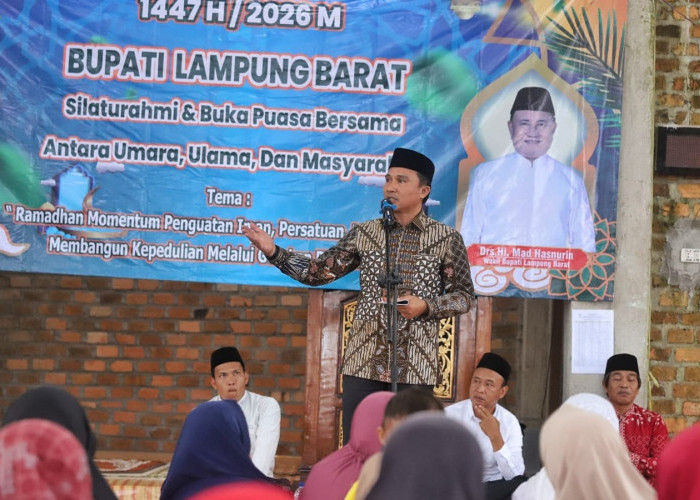 Safari Ramadan di Way Tenong, Parosil Janji Tuntaskan Jalan Putus Mutar Alam