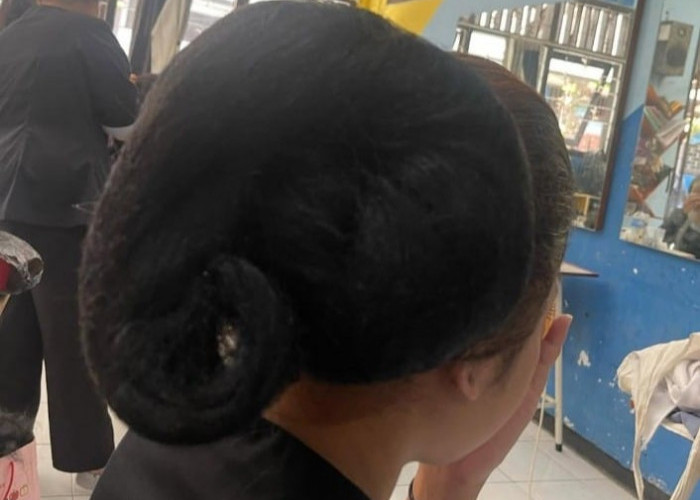 Siput Ekor Kera: Sanggul Tradisional Riau yang Sarat Makna