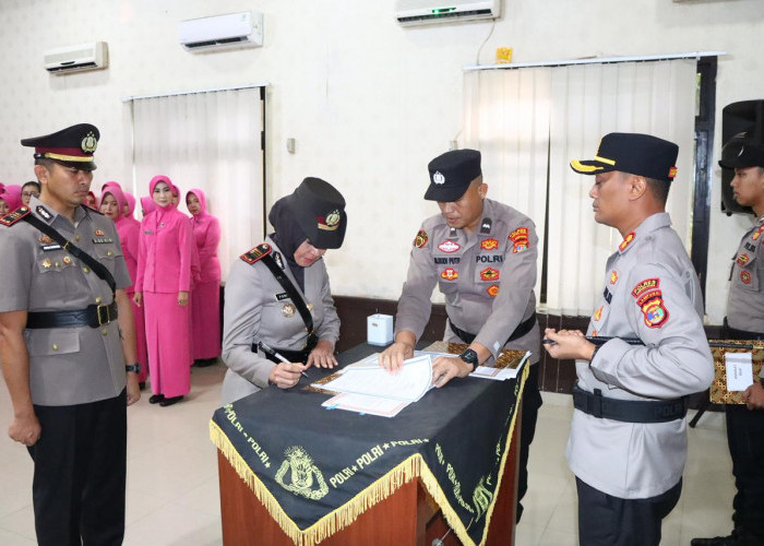 Kapolres Lampung Utara Pimpin Sertijab Pejabat Utama dan Kapolsek Jajaran