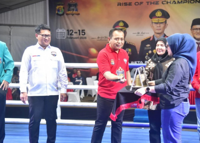 Ketua DPRD Lampung Hadiri Pembukaan Kejuaraan Tinju Amatir