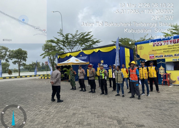 Pengamanan Pos Lebaran, Babinsa Koramil 421-09/Tanjung Bintang Bersama Polsek Jati Agung 