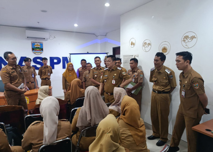Sekda Pesbar Sidak OPD, Tegaskan Profesionalisme ASN di Tengah Efisiensi Anggaran