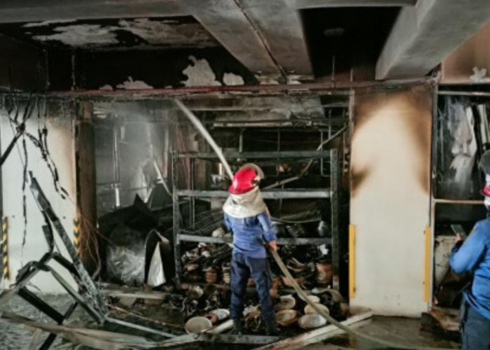 Kebakaran Lampung City Mall Buat Heboh Warga, Pihak Manajemen Masih Bungkam