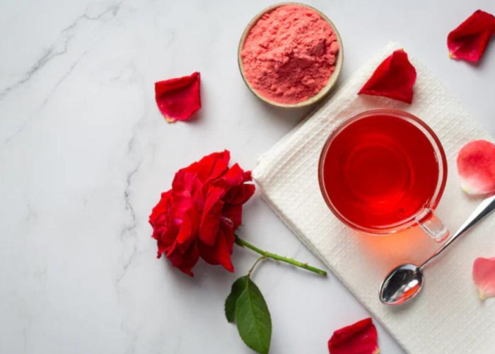 Rahasia Kulit Glowing Alami: Manfaat Air Mawar Viva Sebelum Tidur yang Jarang Diketahui